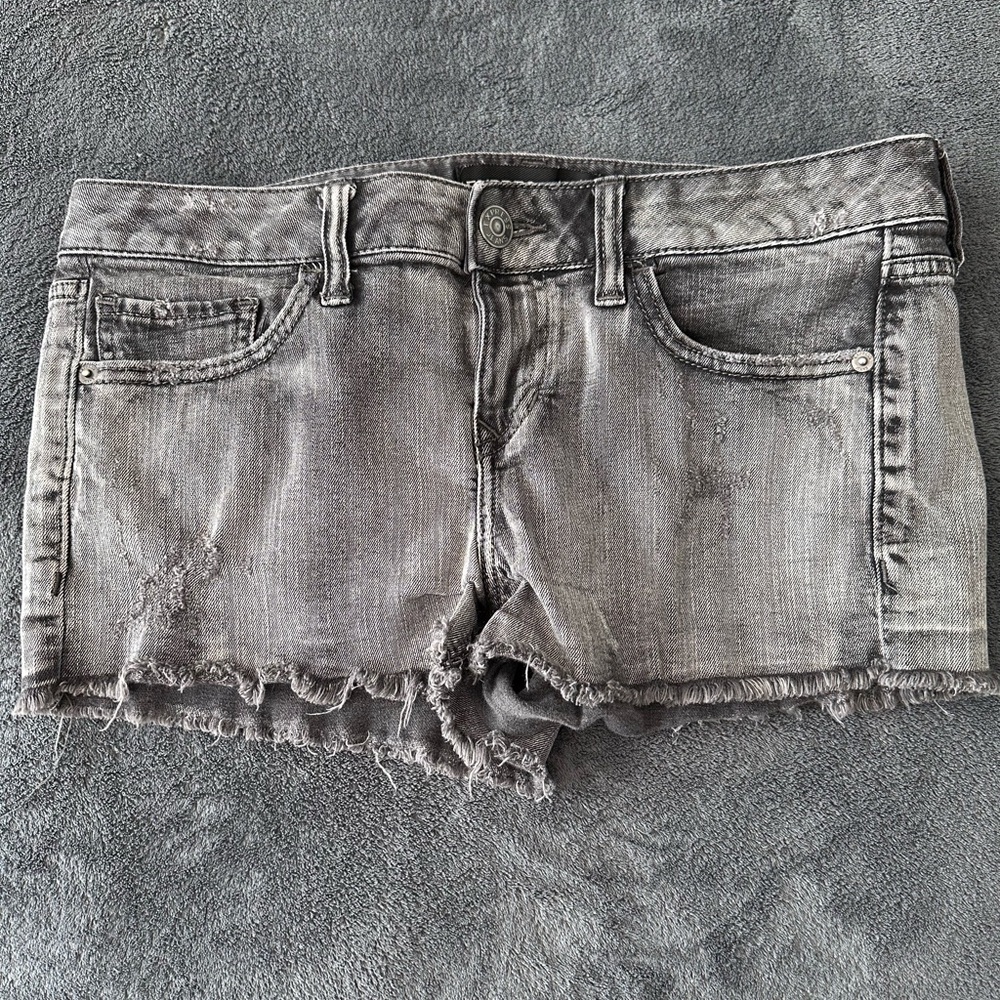 Express Jeans Distressed Gray/Black Denim Shorts